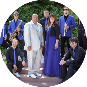 The Soulistics, Utah's premier dance and party band, in their Revue oufit option